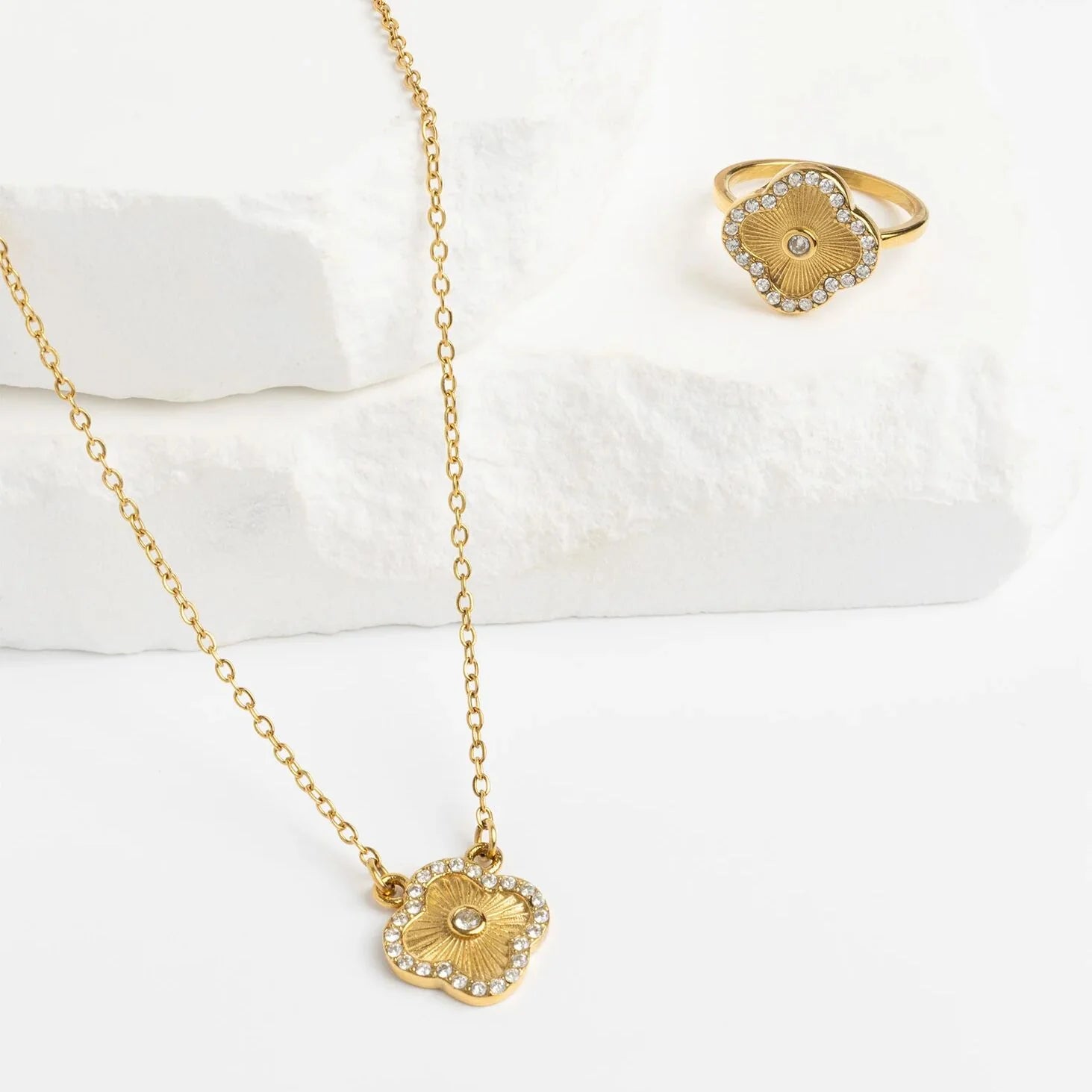 Soleil Clover Necklace