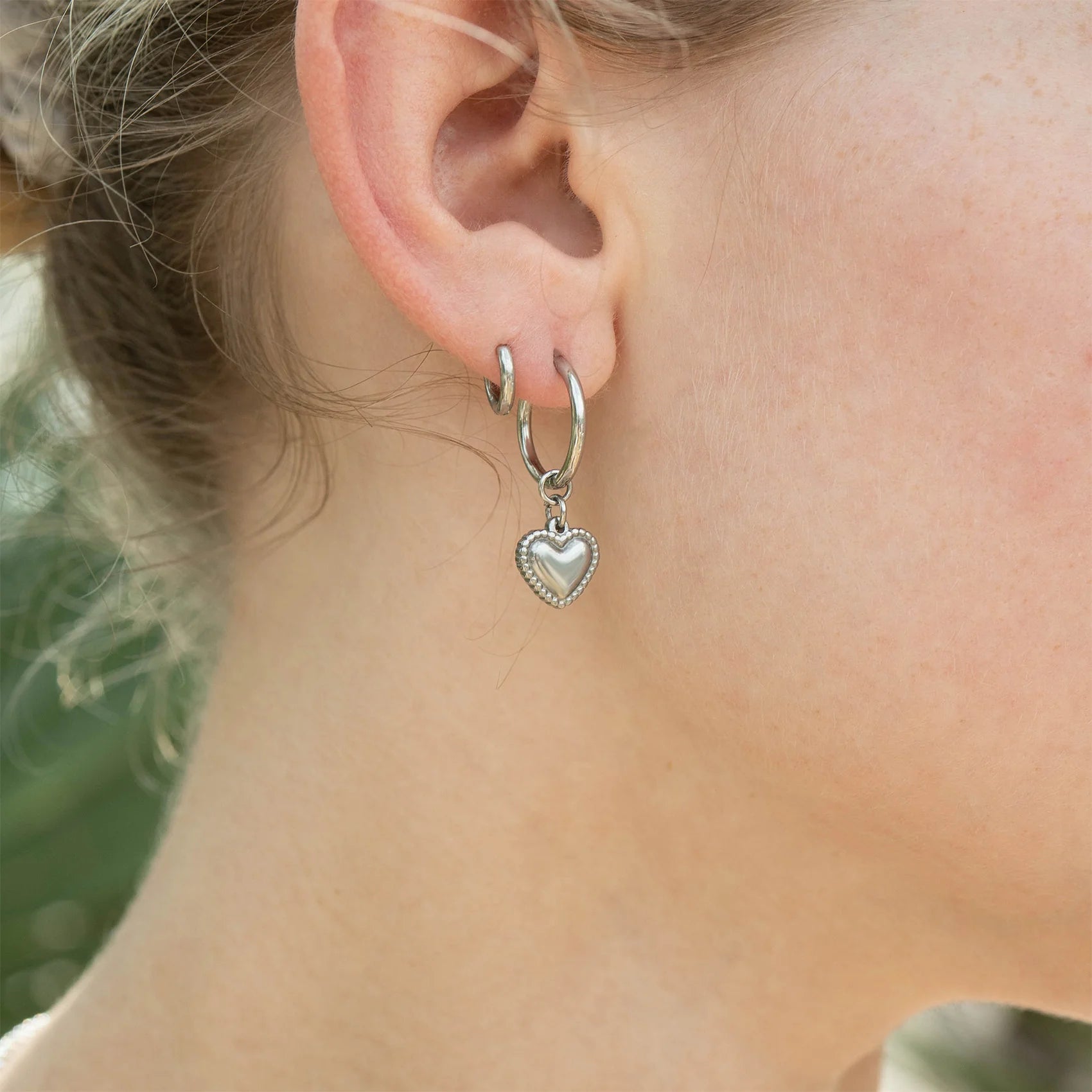 Soleil Heart Drop Hoops